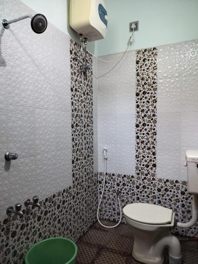 Tulip Villa 3Bhk 2Bhk And 1Bhk Located Near Chunnambar Boat House And Paradise Beach Pūrnānkuppam Exterior foto